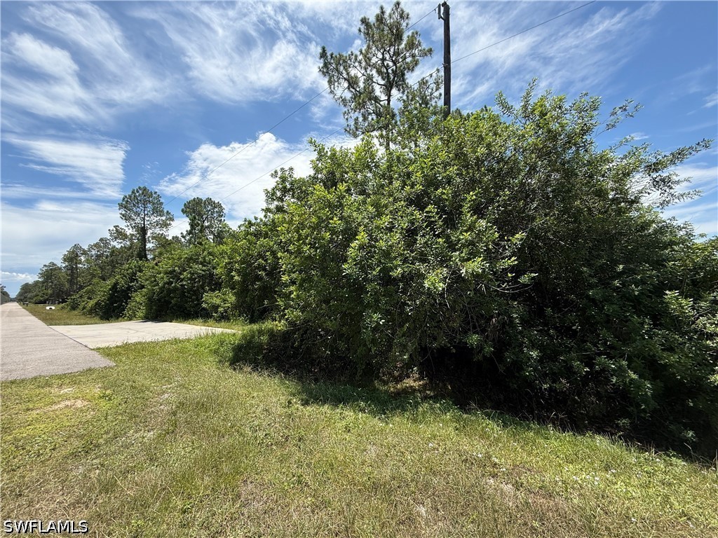 Waterfront Home for Sale in Naples, FL, $200,000 — photo 2