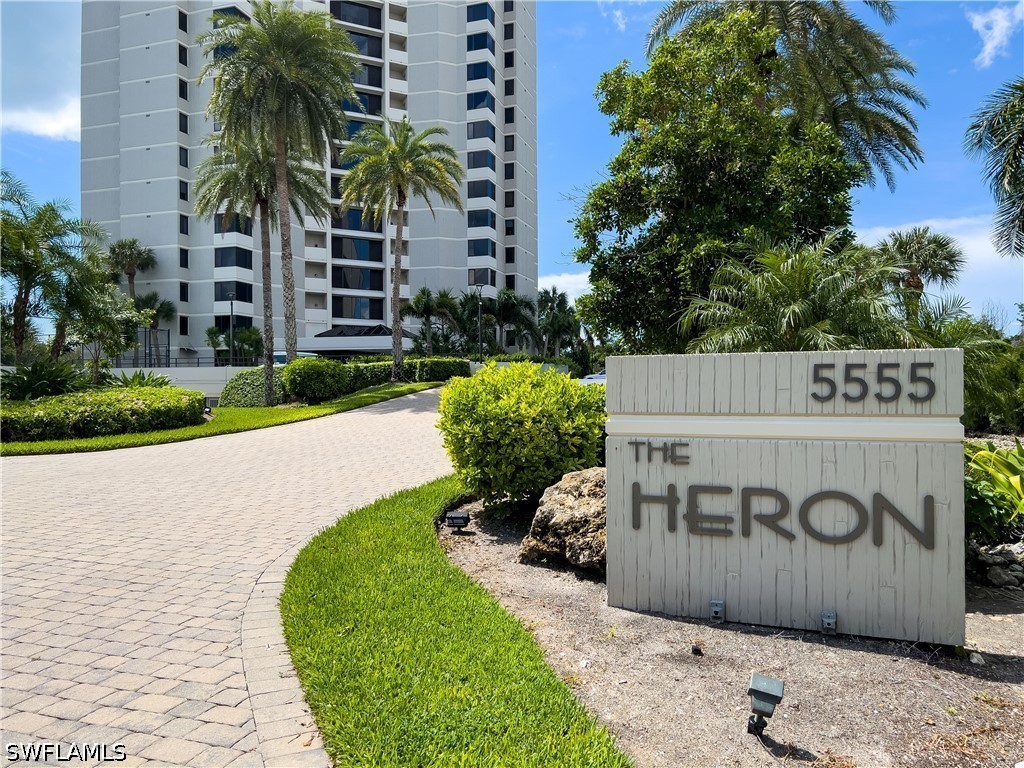 2 Bed Condominium for Sale in Naples, FL, $10,000 — photo 2