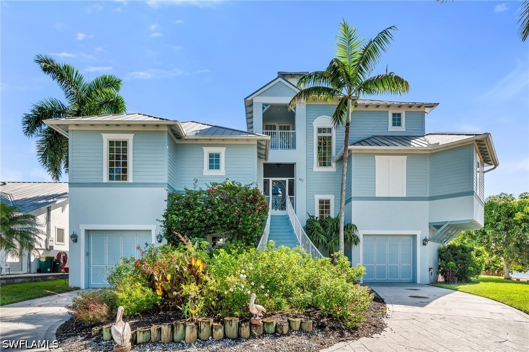 3 Bed Waterfront Home for Sale in Naples, FL, $2,149,000 — photo 2