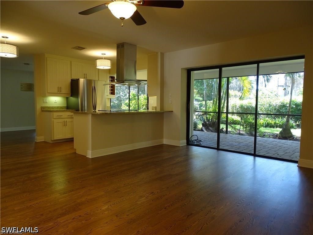 3 Bed SingleFamilyResidence for Sale in Naples, FL, $3,100 — photo 2