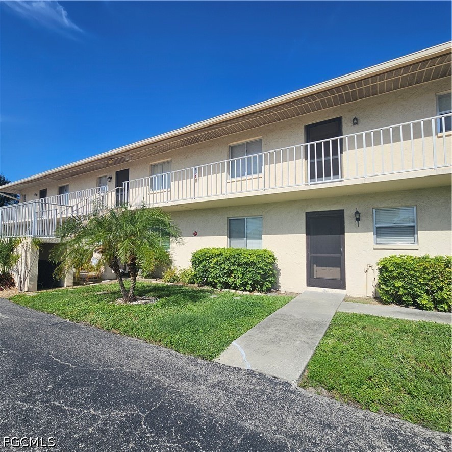 2 Bed Condominium for Sale in Cape Coral, FL, $129,900 — photo 2