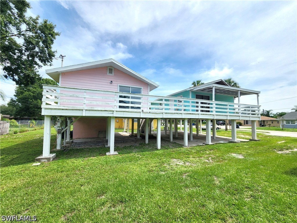 4 Bed Duplex for Sale in Country Manor Amended, FL, $499,000 — photo 2