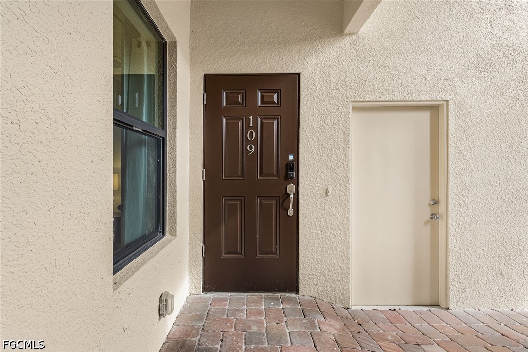 2 Bed Townhouse for Sale in Cape Coral, FL, $290,000 — photo 2