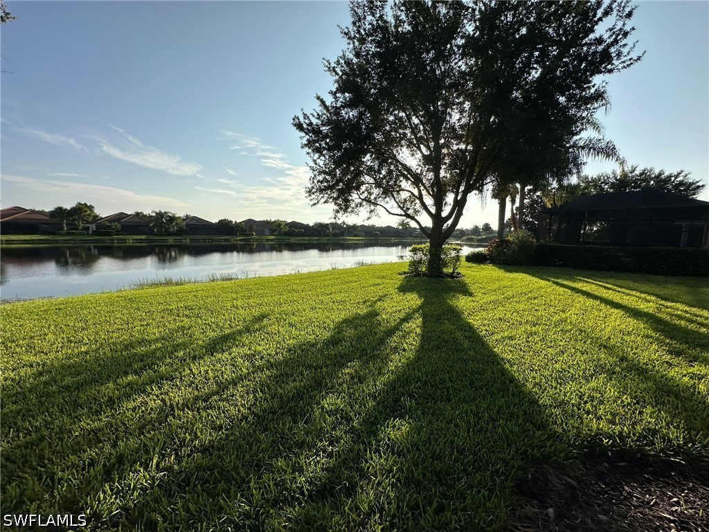 3 Bed Waterfront Home for Sale in Del Webb, FL, $469,900 — photo 2