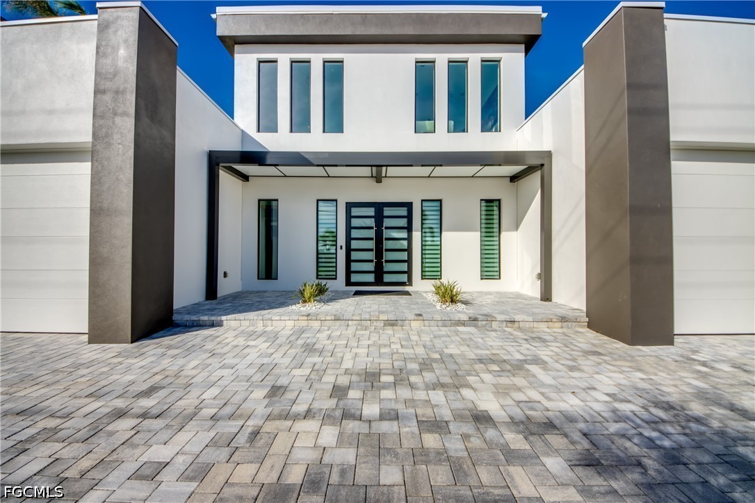 4 Bed Pool Home for Sale in Cape Coral, FL, $3,490,000 — photo 2