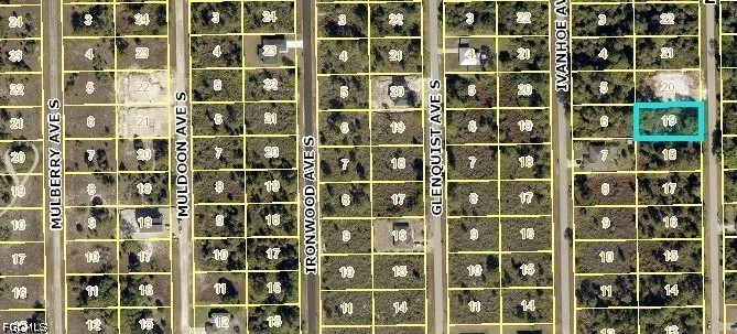Residential for Sale in Lehigh Acres, photo 2