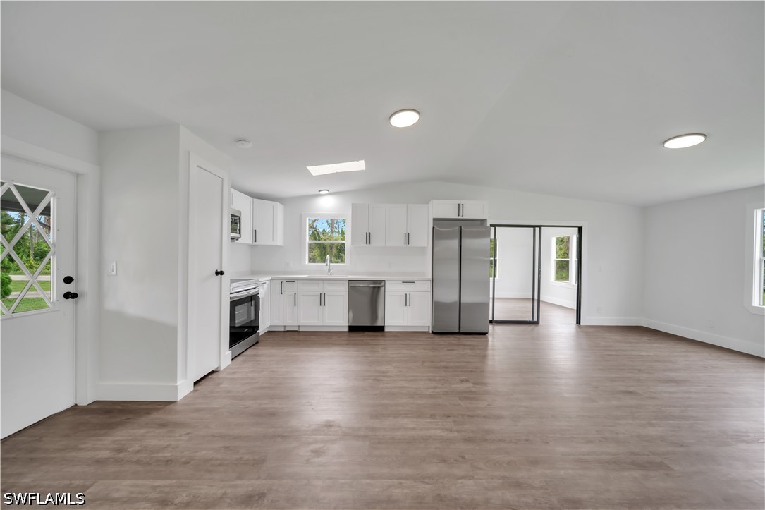 2 Bed ManufacturedHome for Sale in Punta Gorda, FL, $149,900 — photo 2