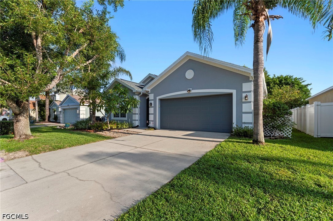 3 Bed SingleFamilyResidence for Sale in Cypress Cay, photo 2