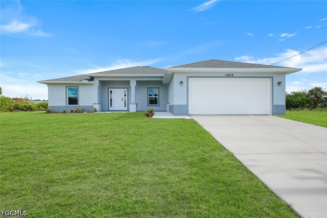 4 Bed Waterfront Home for Sale in Cape Coral, FL, $338,900 — photo 2