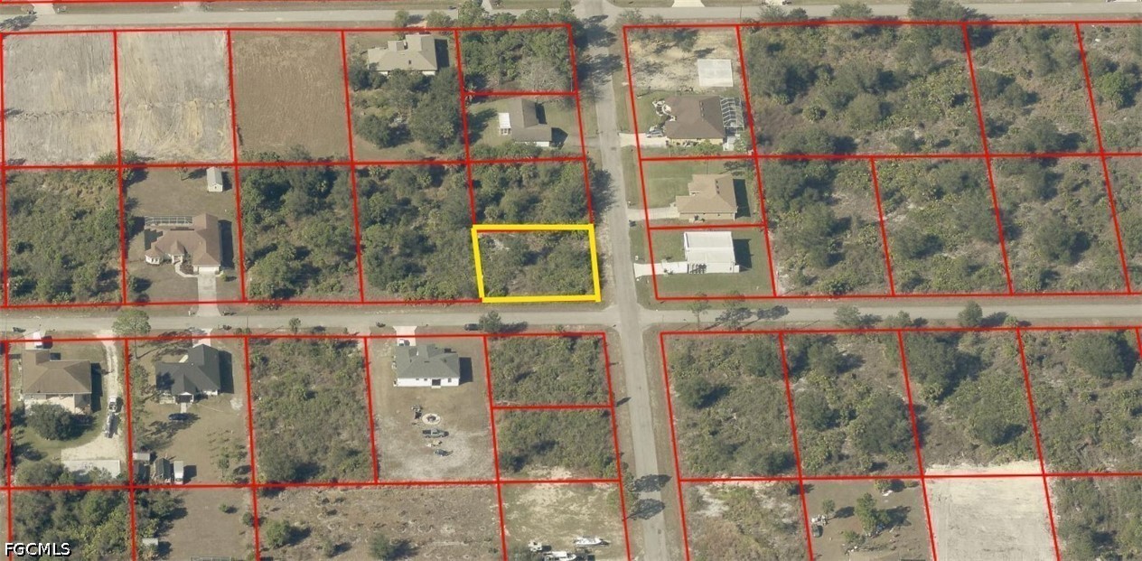 Residential for Sale in Lehigh Acres, FL, $20,000 — photo 2
