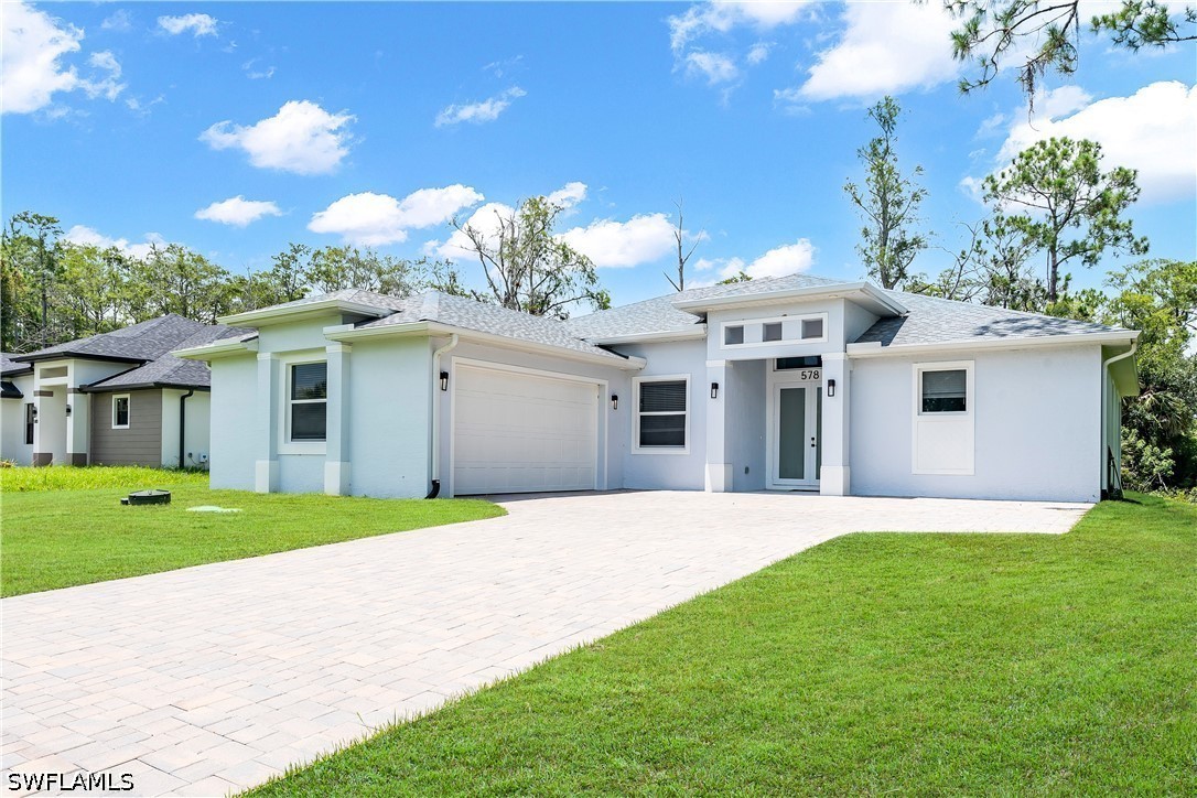 3 Bed SingleFamilyResidence for Sale in Lehigh Acres, FL — photo 2