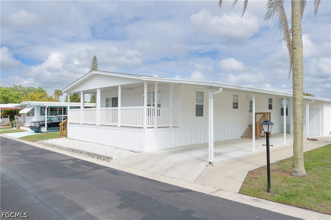 3 Bed ManufacturedHome for Sale in Alva, FL, $249,990 — photo 2