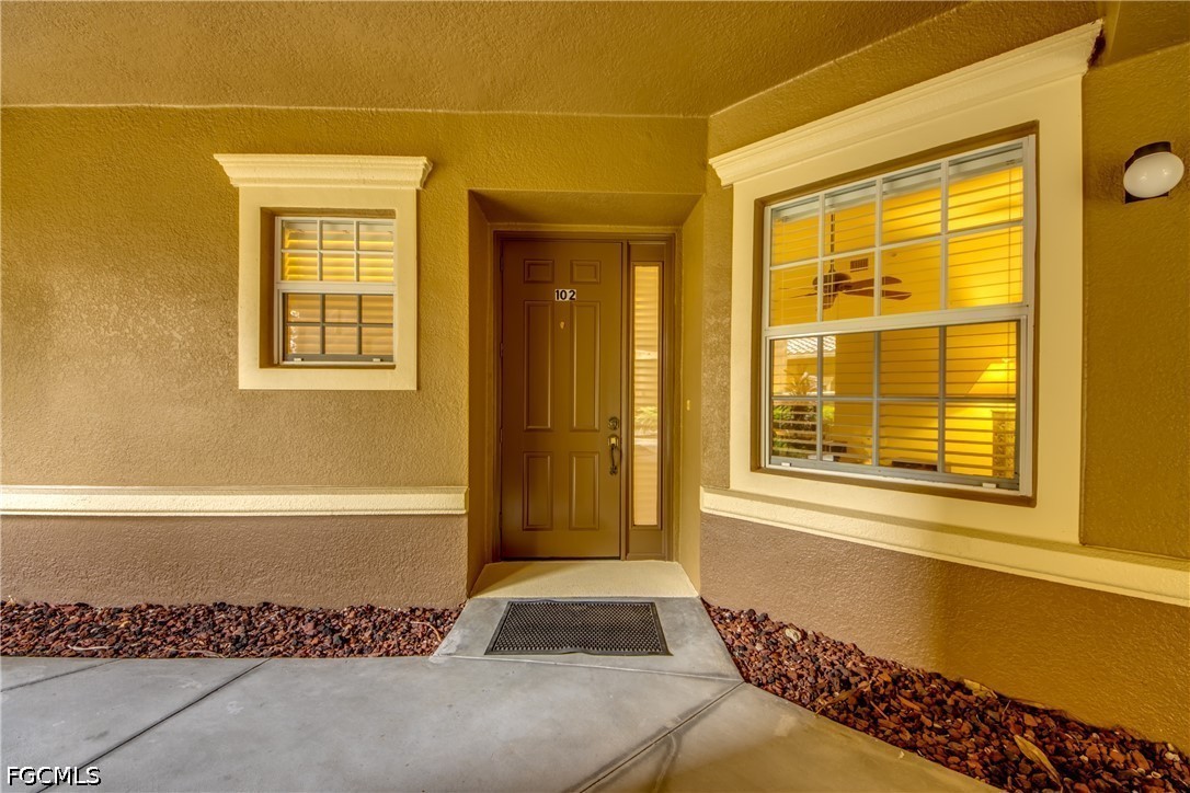 2 Bed Condominium for Sale in Tuscany Court, FL, $250,000 — photo 2