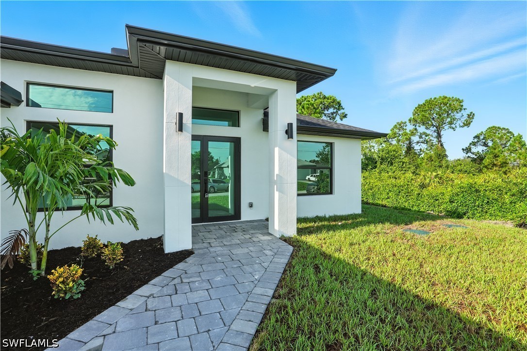 3 Bed SingleFamilyResidence for Sale in Lehigh Acres, FL — photo 2