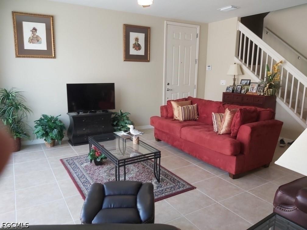 3 Bed Pool Home for Sale in Bonita Springs, FL, $5,300 — photo 2