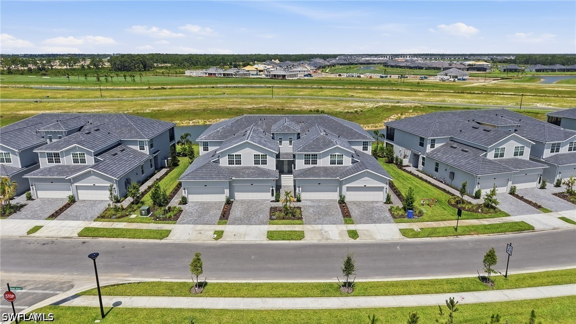 3 Bed Condominium for Sale in Webbs Reserve, FL, $2,500 — photo 2