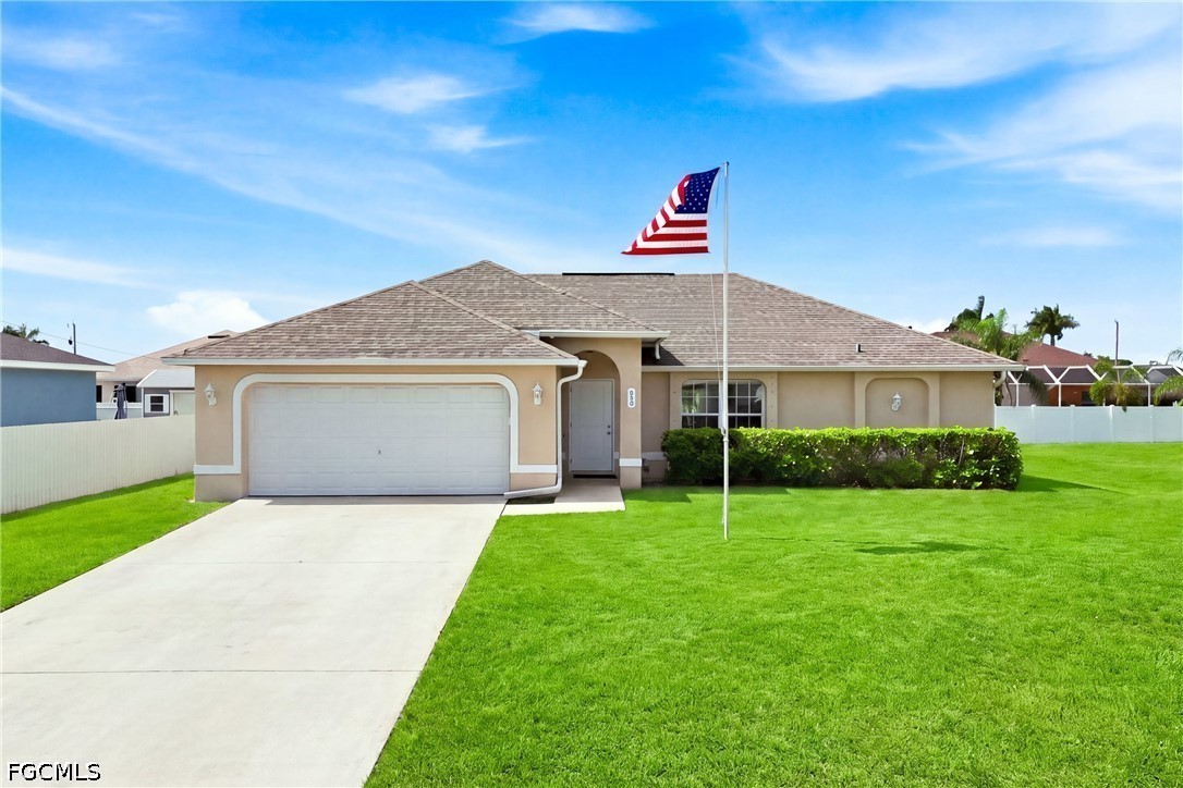 3 Bed SingleFamilyResidence for Sale in Cape Coral, FL — photo 2