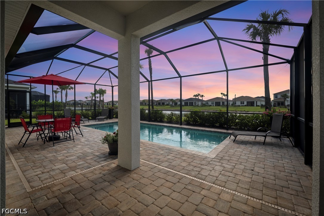 3 Bed Pool Home for Sale in Verde, photo 2