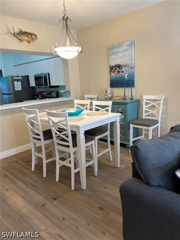 2 Bed Condominium for Sale in Cypress Glen, FL, $289,900 — photo 2