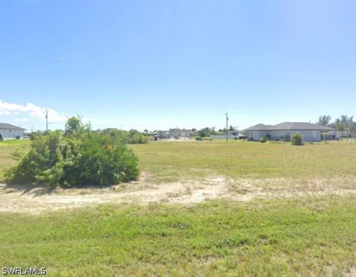 Residential for Sale in Cape Coral, FL, $58,000 — photo 2