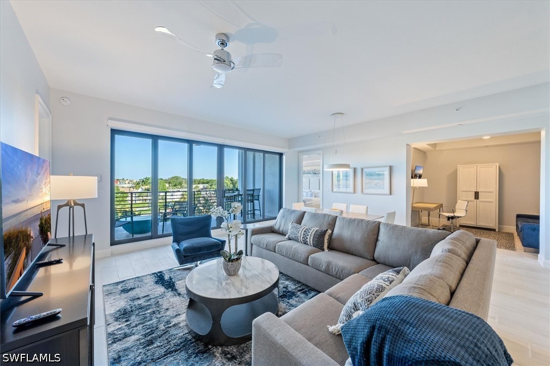 2 Bed Condominium for Sale in Naples, FL, $15,000 — photo 2