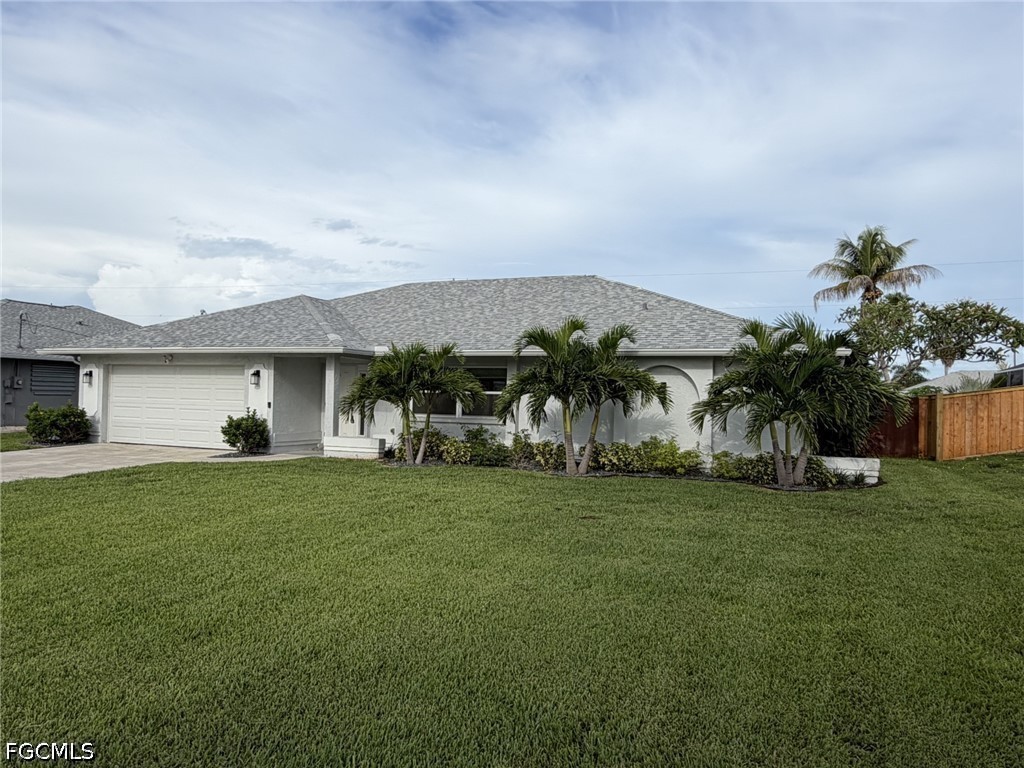 3 Bed SingleFamilyResidence for Sale in Cape Coral, FL — photo 2