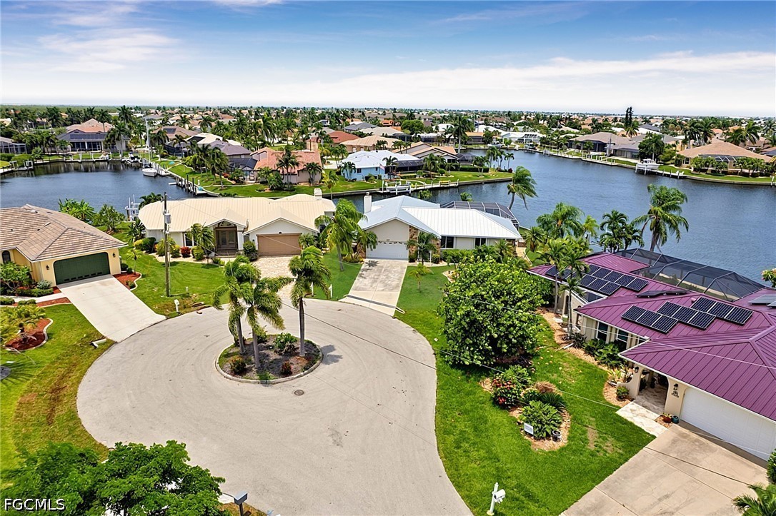 3 Bed Pool Home for Sale in Punta Gorda Isles, photo 2