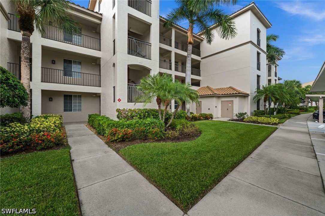 2 Bed Waterfront Home for Sale in Turnberry, FL, $8,500 — photo 2