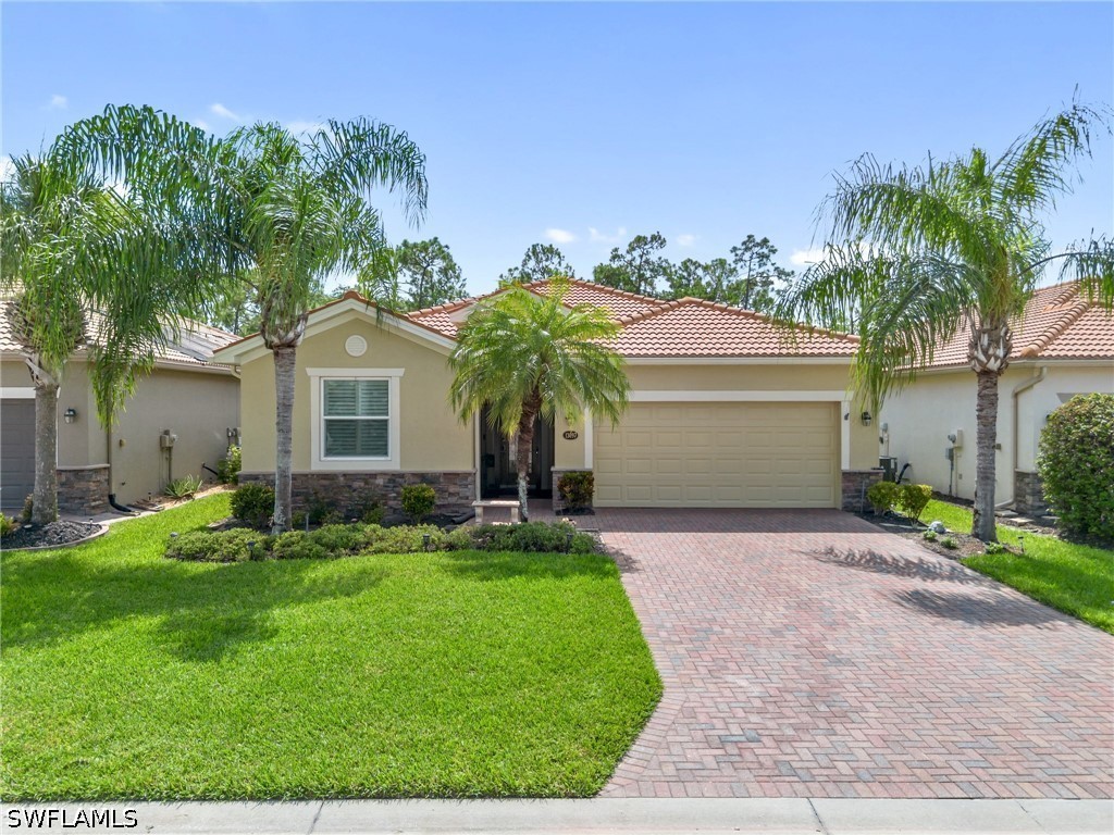 4 Bed SingleFamilyResidence for Sale in Estero, FL, $519,500 — photo 2