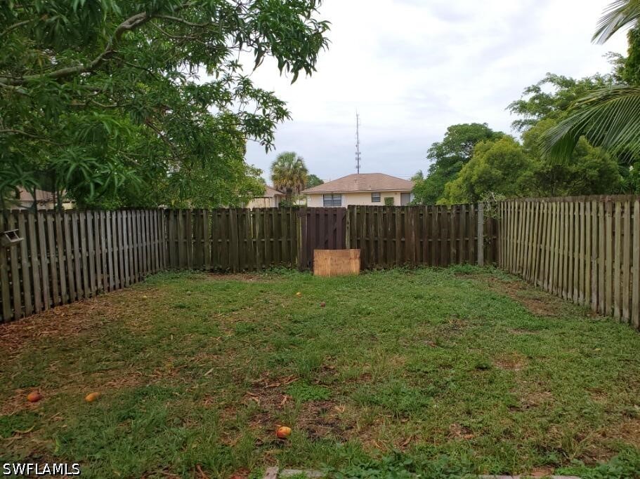 2 Bed SingleFamilyResidence for Sale in Not Applicable, FL — photo 2