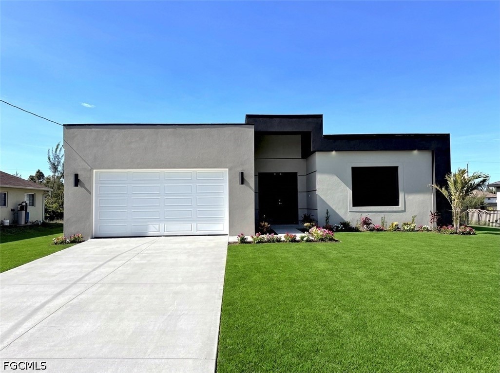 4 Bed SingleFamilyResidence for Sale in Cape Coral, FL — photo 2