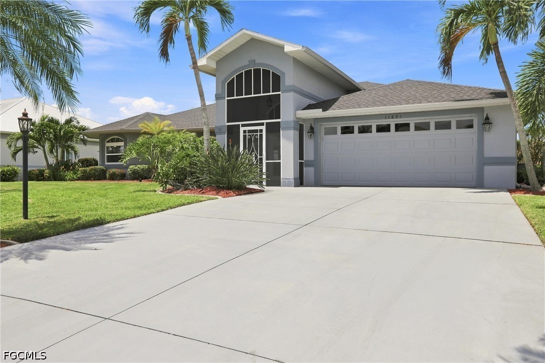 4 Bed Pool Home for Sale in Cape Coral, photo 2