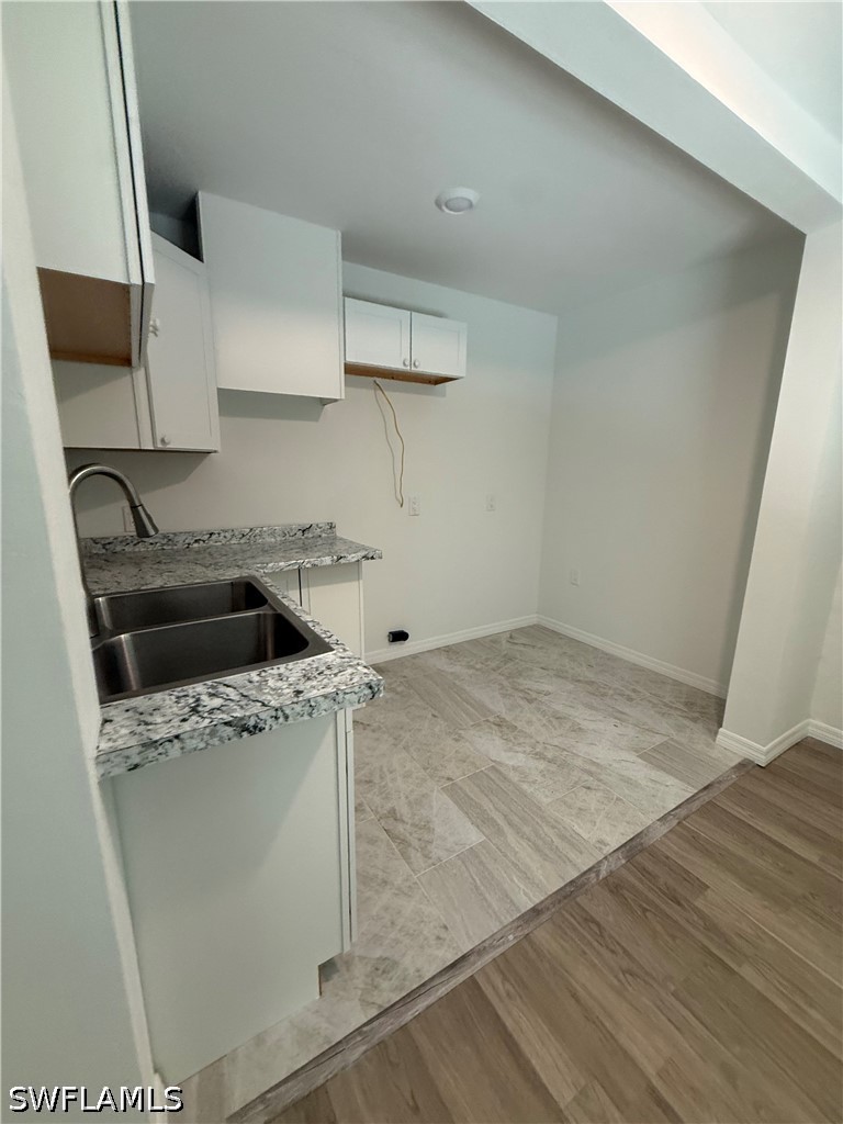 1 Bed SingleFamilyResidence for Sale in Naples, FL, $1,599 — photo 2