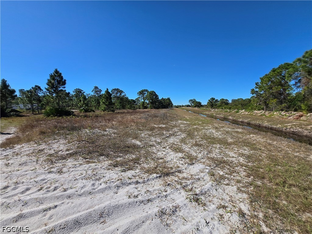 Residential for Sale in Lehigh Acres, FL, $34,000 — photo 2
