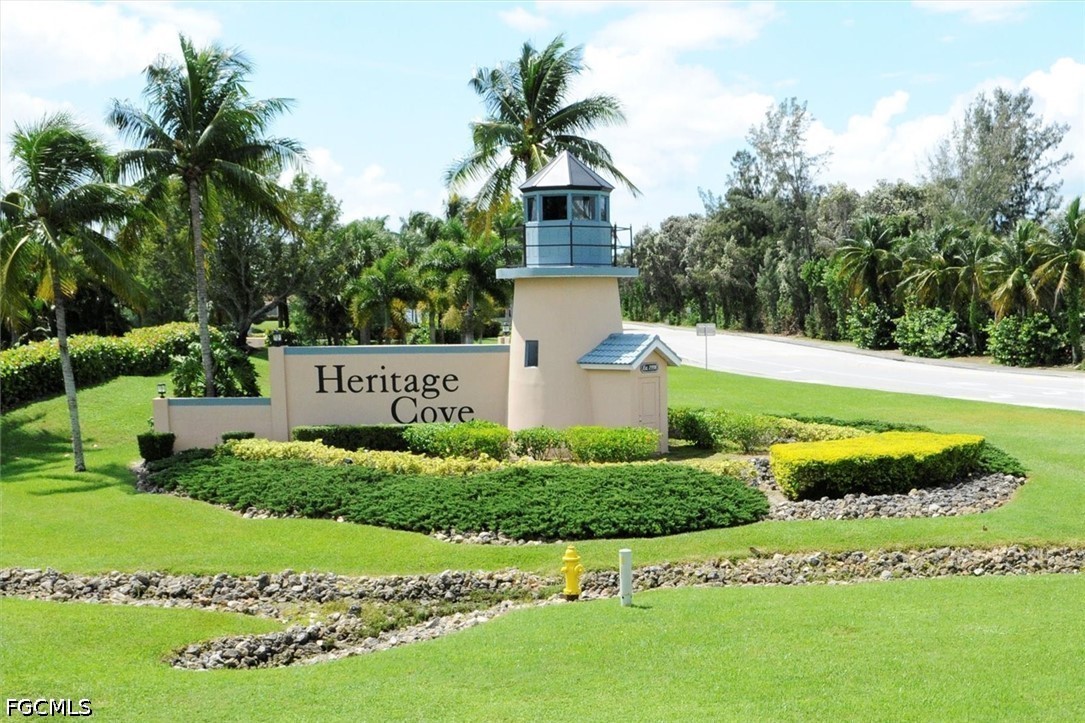 2 Bed Waterfront Home for Sale in Terrace Ii, FL, $200,000 — photo 2