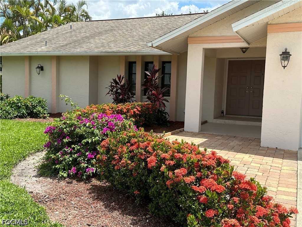 3 Bed Pool Home for Sale in The Forest, FL, $2,800 — photo 2