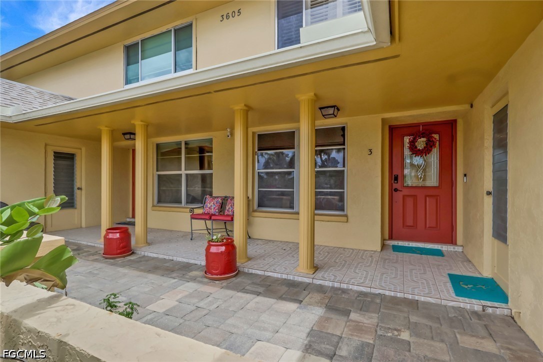 3 Bed Pool Home for Sale in Wildwood Condo, FL, $239,900 — photo 2