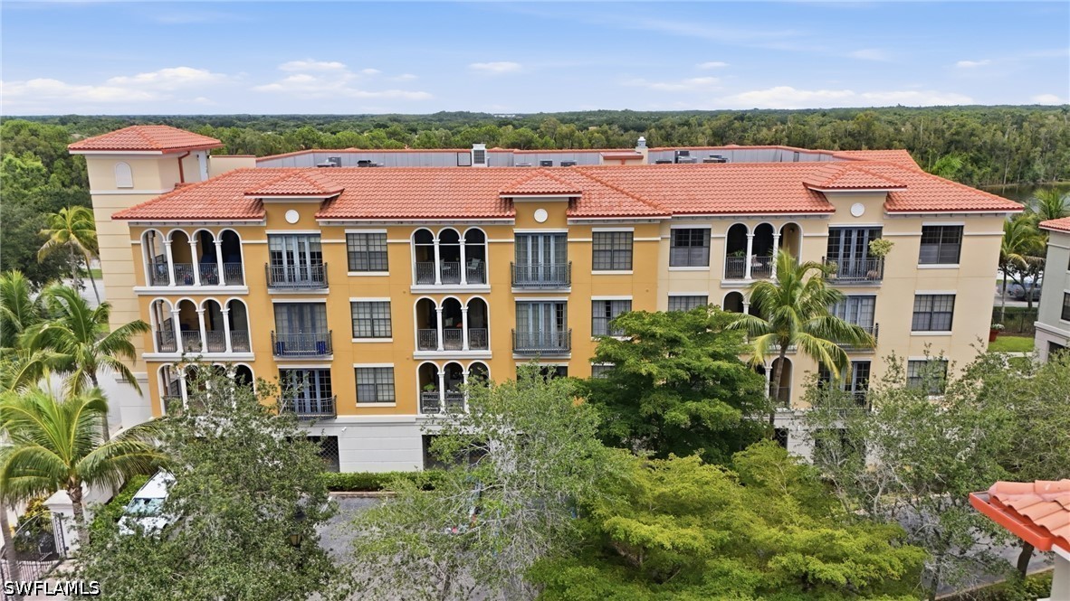 2 Bed Condominium for Sale in Estero, photo 2