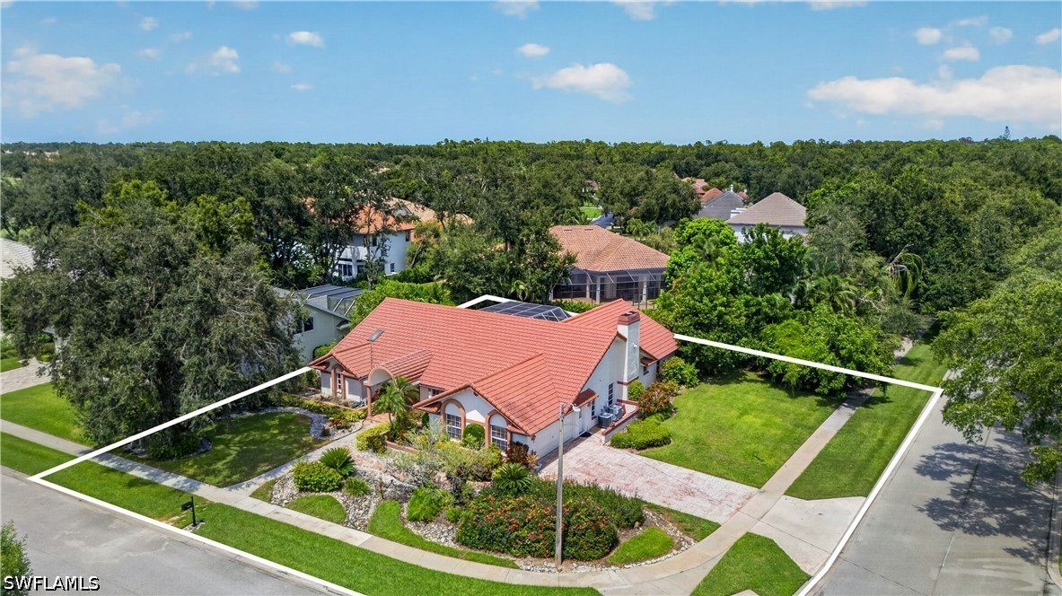 3 Bed Pool Home for Sale in Valley Oak, photo 2