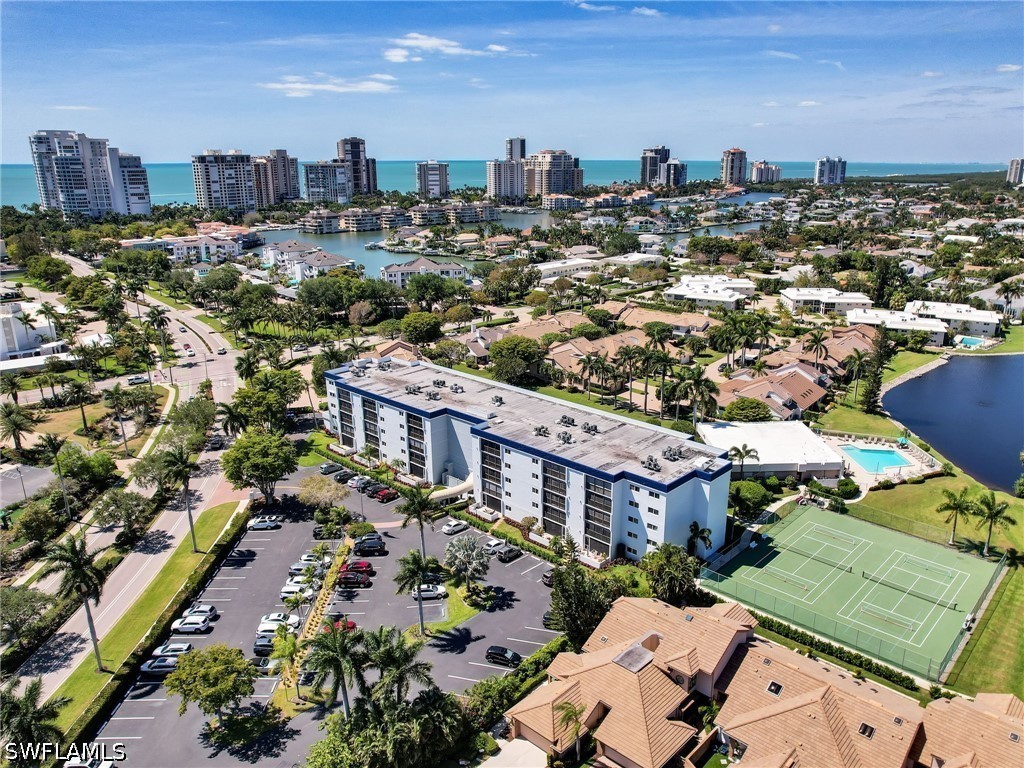 2 Bed Condominium for Sale in Venetian Bayview, photo 2