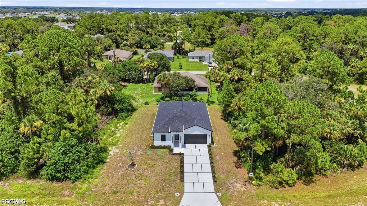 3 Bed SingleFamilyResidence for Sale in Port Labelle, photo 2