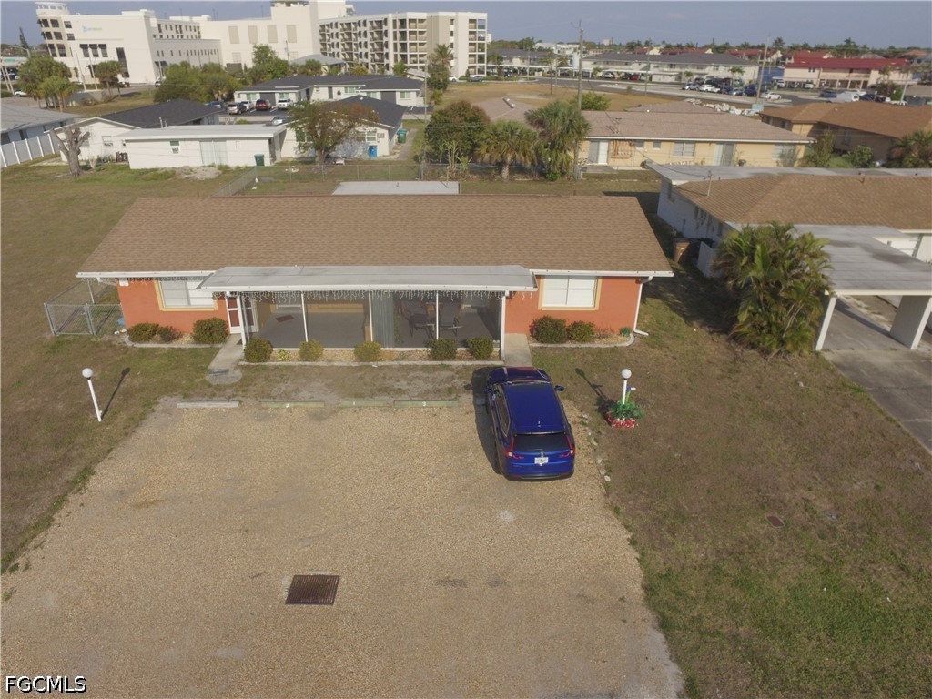 2 Bed Duplex for Sale in Cape Coral, FL, $1,250 — photo 2