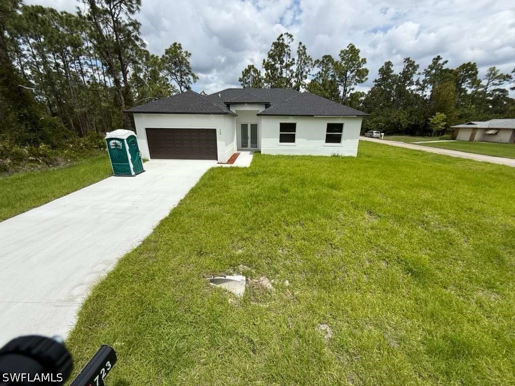 4 Bed SingleFamilyResidence for Sale in Lehigh Acres, FL — photo 2