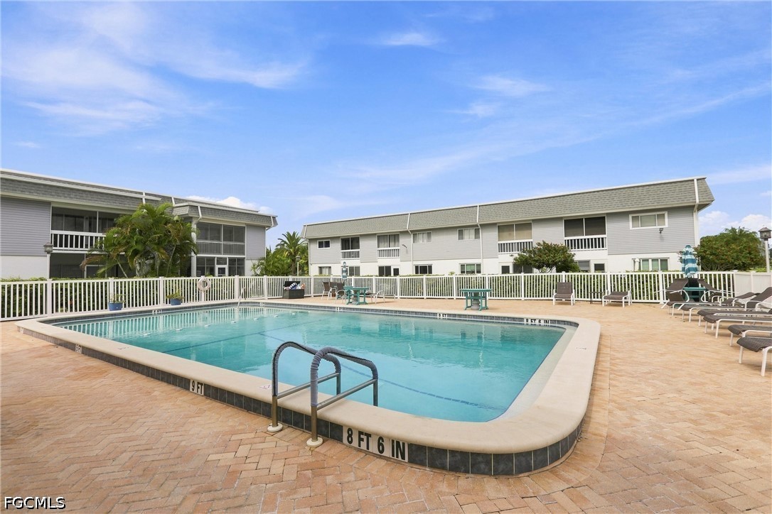 1 Bed Condominium for Sale in Edgewater Village, FL, $84,900 — photo 2