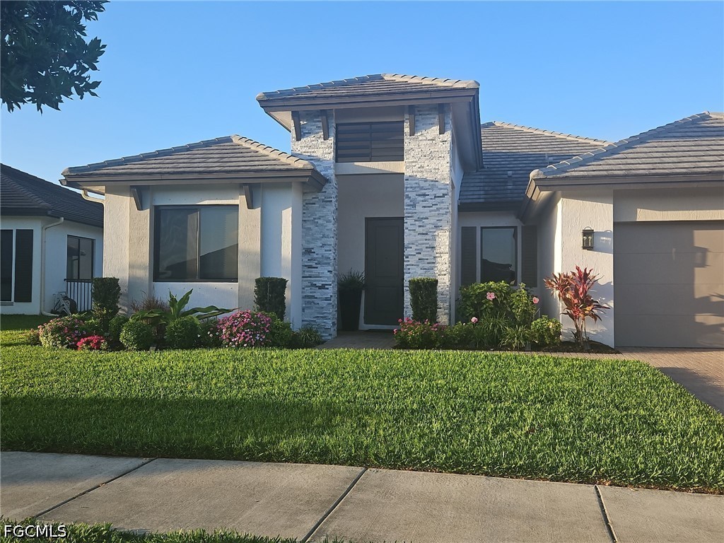3 Bed SingleFamilyResidence for Sale in Ave Maria, FL — photo 2