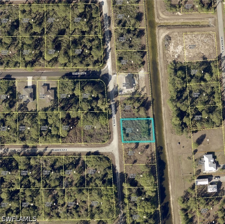 Residential for Sale in Lehigh Acres, photo 2