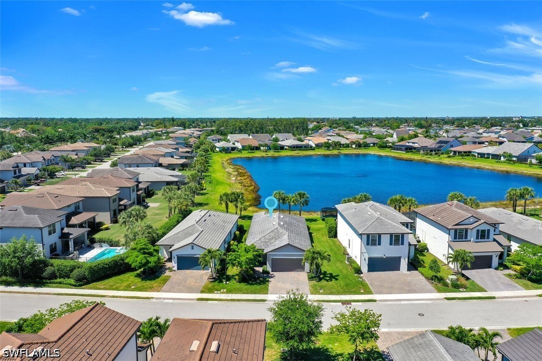 3 Bed Waterfront Home for Sale in Westbrook, photo 2