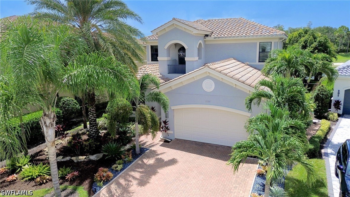 4 Bed Pool Home for Sale in Stonecreek, photo 2