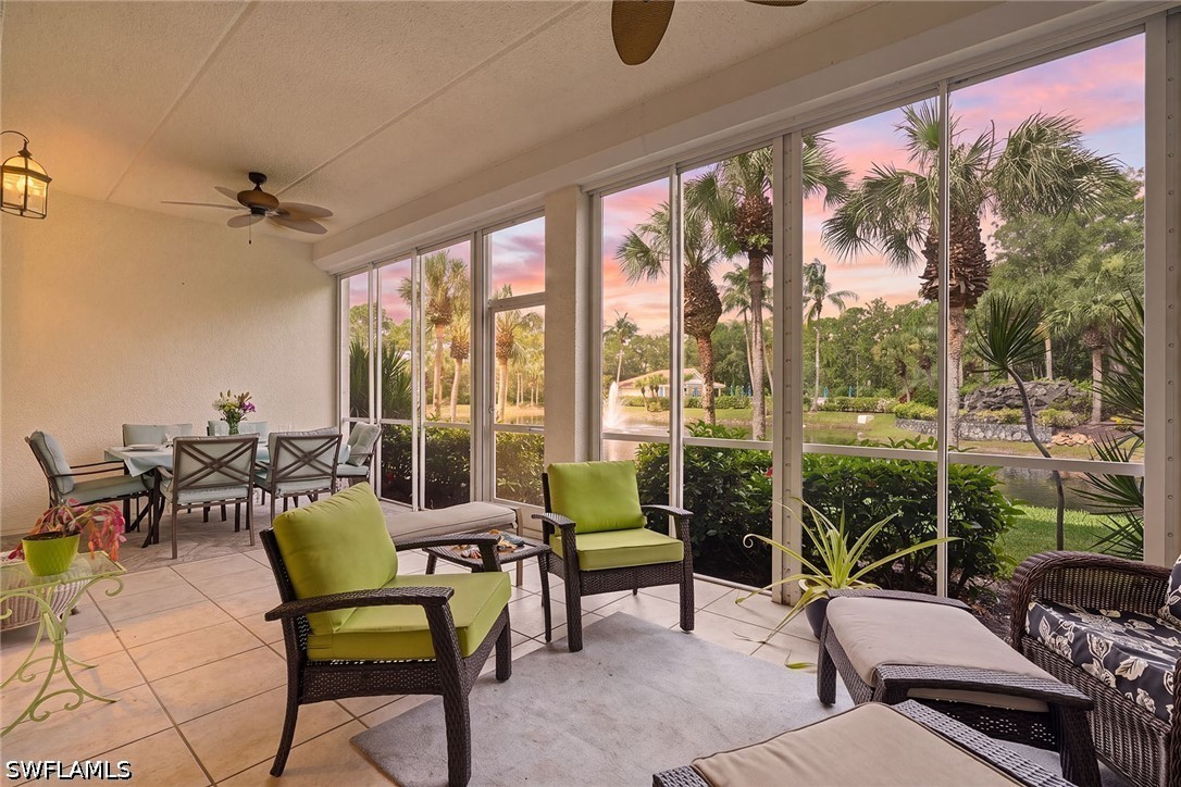 2 Bed Waterfront Home for Sale in Naples, photo 2