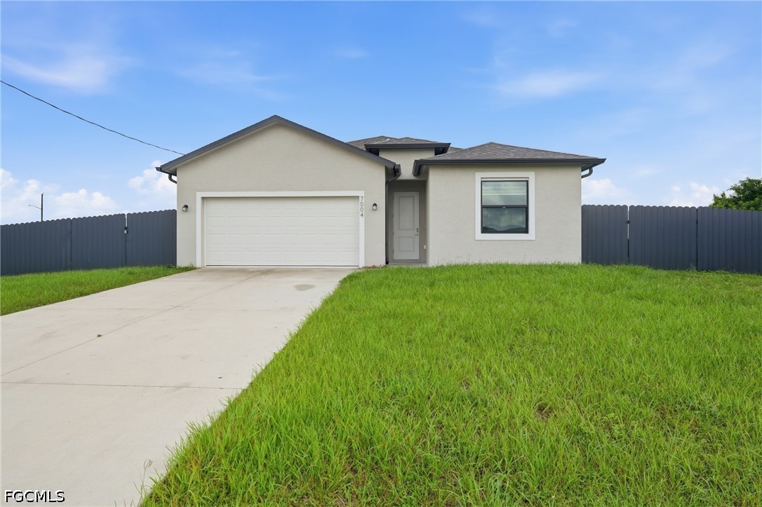 4 Bed SingleFamilyResidence for Sale in Port Labelle, photo 2